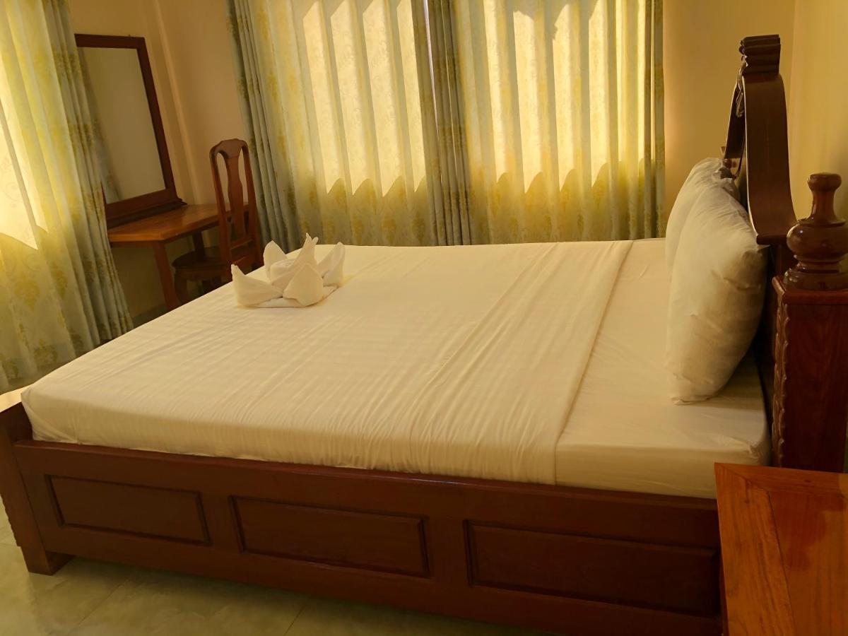 Savet Guesthouse Stoeng Treng Extérieur photo